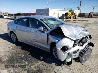 2019 Ford Fusion Hybrid SE with VIN 3FA6P0LU6KR220739, listed as a Copart auction lot 37527283 with 0 mi miles. Bid and sale history available at carsss.com. Image 4.