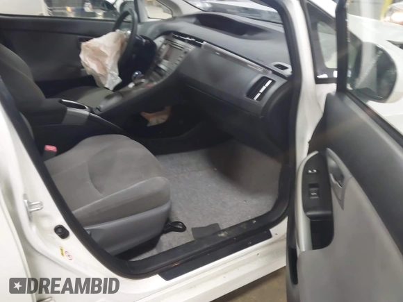 2013 Toyota Prius with VIN JTDKN3DP6D3044110, listed as a IAAI auction lot 41905741 with 148,924 mi miles and . Bid and sale history available at DreamBid. Image 5.