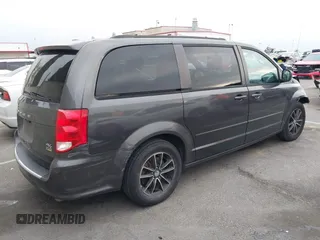 2016 Dodge Grand Caravan R/T with VIN 2C4RDGEG7GR384286, listed as a IAAI auction lot 39235783 with 149,526 mi miles and . Bid and sale history available at DreamBid. Image 4.