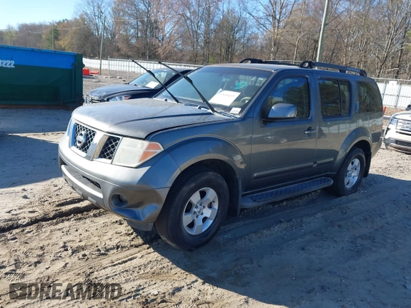2005 Nissan Pathfinder SE with VIN 5N1AR18U55C791523, listed as a IAAI auction lot 41848499 with 247,768 mi miles. Bid and sale history available at carsss.com. Image 2.
