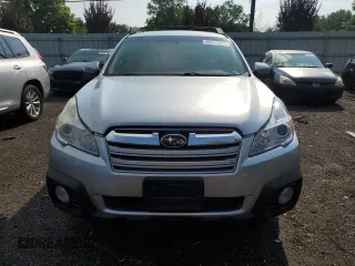 2013 Subaru Outback 2.5i Limited with VIN 4S4BRBKC4D3318737, listed as a Copart auction lot 65179274 with 196,589 mi miles and Clean Title. Bid and sale history available at carsss.com. Image 5.