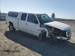 2005 GMC Sierra 1500 with VIN 1GTHC29215E161722, listed as a Copart auction lot 53283965 with 112,857 mi miles and Salvage Title. Bid and sale history available at DreamBid. Image 4.