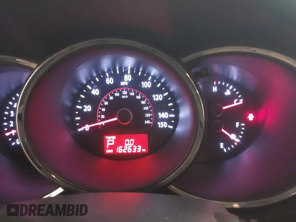 2012 Kia Sorento LX with VIN 5XYKTDA63CG264158, listed as a IAAI auction lot 41903939 with 162,633 mi miles. Bid and sale history available at carsss.com. Image 7.