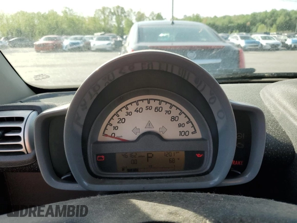 2009 Smart fortwo Pure z VIN WMEEJ31X39K211342, wystawiony jako Copart lot #54104045 z przebiegiem 46 162 mil mil oraz Tytuł czysty. Historia ofert i sprzedaży dostępna na DreamBid. Obrazek 9.