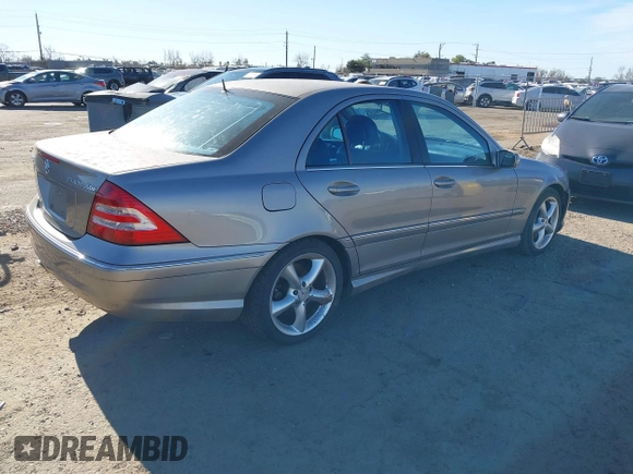 2005 Mercedes-Benz C 230 Kompressor with VIN WDBRF40J65F640304, listed as a IAAI auction lot 41331344 with 126,574 mi miles and . Bid and sale history available at DreamBid. Image 4.