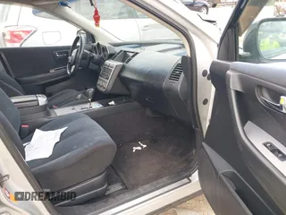 2006 Nissan Murano SL z VIN JN8AZ08W36W505317, wystawiony jako IAAI lot #42023024 z przebiegiem 146 427 mil mil oraz . Historia ofert i sprzedaży dostępna na DreamBid. Obrazek 5.