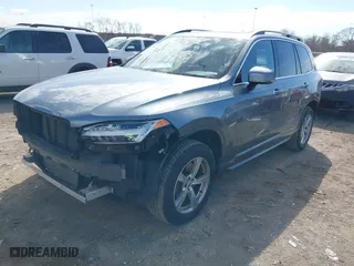 2018 Volvo XC90 T5 Momentum with VIN YV4102KK2J1335199, listed as a IAAI auction lot 41680651 with NaN miles. Bid and sale history available at carsss.com. Image 17.