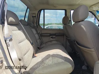 2004 Ford Explorer Sport Trac XLS z VIN 1FMZU77K64UA90633, wystawiony jako Copart lot #54862215 z przebiegiem 274 354 mil mil oraz Czysty tytuł • Clean title. Historia ofert i sprzedaży dostępna na DreamBid. Obrazek 10.