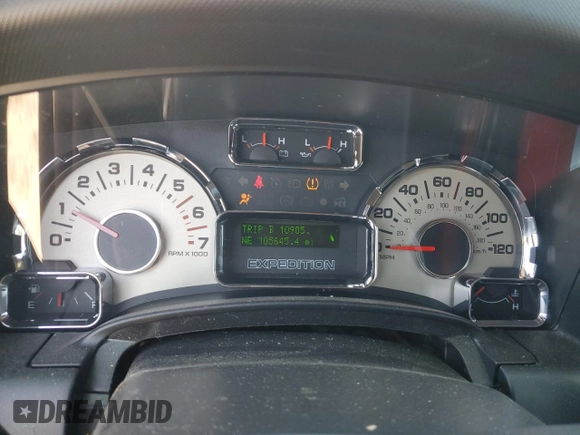 2008 Ford Expedition Limited with VIN 1FMFU19518LA29595, listed as a Copart auction lot 49655395 with 105,645 mi miles and Salvage title. Bid and sale history available at DreamBid. Image 9.