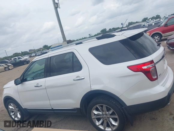 2013 Ford Explorer XLT with VIN 1FM5K8D8XDGC43743, listed as a IAAI auction lot 42122535 with 149,086 mi miles and . Bid and sale history available at DreamBid. Image 14.