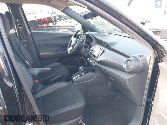2020 Nissan Kicks S with VIN 3N1CP5BV1LL571697, listed as a IAAI auction lot 42063943 with 46,934 mi miles and . Bid and sale history available at carsss.com. Image 5.