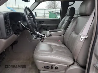 2005 Chevrolet Suburban LT with VIN 1GNFK16ZX5J132840, listed as a Copart auction lot 49240485 with 204,463 mi miles and Non repairable. Bid and sale history available at DreamBid. Image 7.