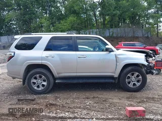 2022 Toyota 4Runner SR5 with VIN JTEMU5JR0N6000953, listed as a IAAI auction lot 42550206 with 73,088 mi miles and . Bid and sale history available at DreamBid. Image 13.