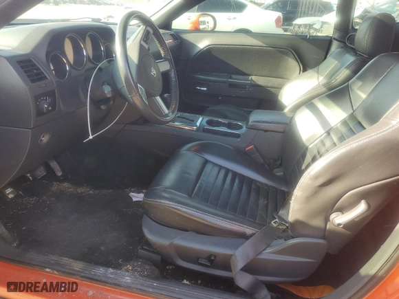 2010 Dodge Challenger R/T with VIN 2B3CJ5DT4AH261903, listed as a Copart auction lot 42146465 with 105,852 mi miles and Salvage Title. Bid and sale history available at carsss.com. Image 7.