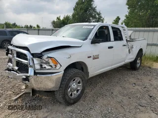 2017 Ram 2500 Tradesman z VIN 3C6UR5HJ6HG568513, wystawiony jako Copart lot #53139154 z przebiegiem 124 674 mil mil oraz Szkoda całkowita • Salvage title. Historia ofert i sprzedaży dostępna na DreamBid. Obrazek 1.