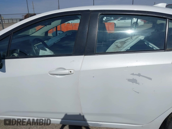 2022 Nissan Versa SV z VIN 3N1CN8EV4NL839437, wystawiony jako IAAI lot #42020629 z przebiegiem 46 138 mil mil oraz . Historia ofert i sprzedaży dostępna na DreamBid. Obrazek 15.