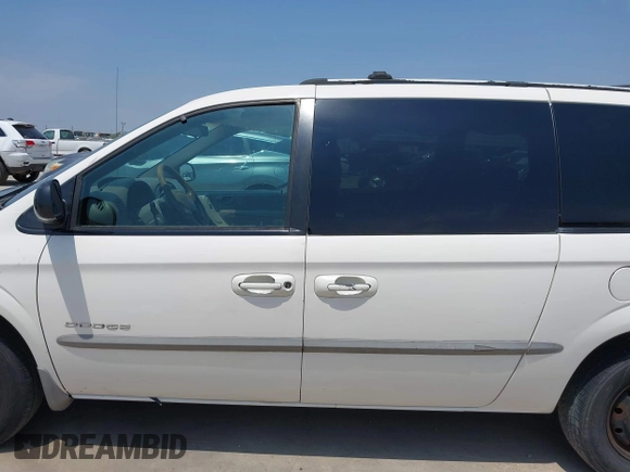 2001 Dodge Caravan Sport with VIN 2B4GP44331R262380, listed as a IAAI auction lot 42317023 with 219,264 mi miles and . Bid and sale history available at DreamBid. Image 15.