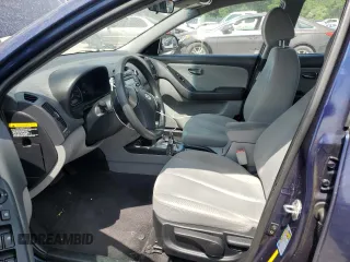 2010 Hyundai Elantra GLS z VIN KMHDU4AD6AU940758, wystawiony jako Copart lot #55929485 z przebiegiem 117 907 mil mil oraz Czysty tytuł • Clean title. Historia ofert i sprzedaży dostępna na DreamBid. Obrazek 7.