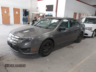 2010 Ford Fusion SE with VIN 3FAHP0HA8AR253165, listed as a IAAI auction lot 41887383 with 234,402 mi miles. Bid and sale history available at carsss.com. Image 2.