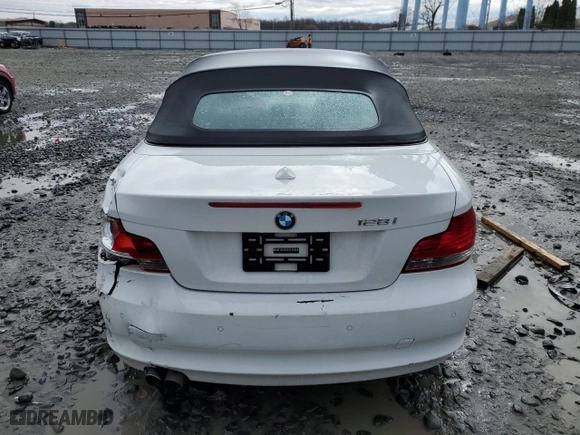 2011 BMW 1 Series 128i with VIN WBAUL7C53BVM79431, listed as a Copart auction lot 47043915 with 213,255 mi miles and Salvage Title. Bid and sale history available at carsss.com. Image 6.