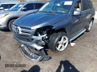 2018 Mercedes-Benz GLE 350 with VIN 4JGDA5HB7JB040451, listed as a IAAI auction lot 41575049 with 85,306 mi miles and . Bid and sale history available at DreamBid. Image 6.