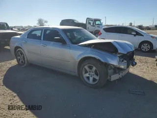 2006 Chrysler 300 with VIN 2C3KA43R56H376290, listed as a Copart auction lot 41593915 with 133,789 mi miles and Salvage Title. Bid and sale history available at carsss.com. Image 4.