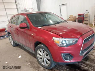 2013 Mitsubishi Outlander Sport SE with VIN 4A4AR4AU8DE006200, listed as a IAAI auction lot 41413376 with 149,292 mi miles. Bid and sale history available at carsss.com. Image 1.