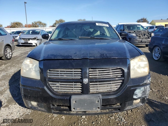 2007 Dodge Magnum with VIN 2D4FV47V27H615081, listed as a Copart auction lot 80396374 with 280,085 mi miles and Clean Title. Bid and sale history available at carsss.com. Image 5.