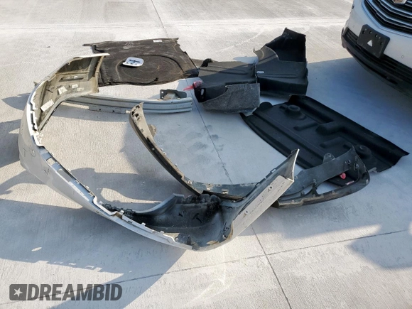 2018 Lincoln MKZ Select с VIN 3LN6L5C91JR622080, выставлен на аукционе Copart как лот 57835605 с пробегом 96 329 миль миль и Списание • Salvage title. История ставок и продаж доступна на DreamBid. Изображение 12.
