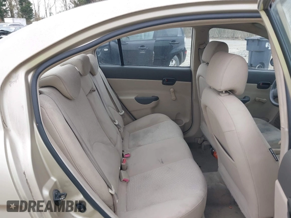 2006 Hyundai Accent GLS z VIN KMHCN46C66U058232, wystawiony jako IAAI lot #41899629 z przebiegiem 182 669 mil mil oraz . Historia ofert i sprzedaży dostępna na DreamBid. Obrazek 8.