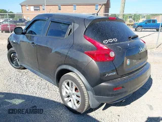 2011 Nissan Juke SL with VIN JN8AF5MV4BT012342, listed as a IAAI auction lot 42125897 with 186,480 mi miles and . Bid and sale history available at DreamBid. Image 3.