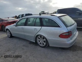 2009 Mercedes-Benz E 350 with VIN WDBUH87XX9B400160, listed as a Copart auction lot 74282254 with Not Provided miles and Salvage Title. Bid and sale history available at DreamBid. Image 2.