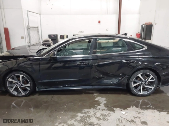 2022 Hyundai Sonata SEL Plus with VIN 5NPEJ4J27NH133844, listed as a IAAI auction lot 41006791 with 53,313 mi miles. Bid and sale history available at carsss.com. Image 13.