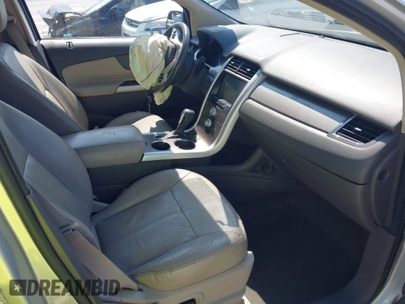 2013 Ford Edge SEL with VIN 2FMDK3JC8DBE36679, listed as a IAAI auction lot 41818519 with 106,619 mi miles. Bid and sale history available at carsss.com. Image 5.