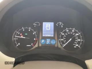 2016 Lexus GX 460 z VIN JTJBM7FX4G5134014, wystawiony jako Copart lot #55976255 z przebiegiem 127 691 mil mil oraz Szkoda całkowita • Salvage title. Historia ofert i sprzedaży dostępna na DreamBid. Obrazek 9.