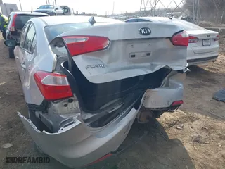 2016 Kia Forte LX with VIN KNAFK4A67G5555214, listed as a IAAI auction lot 41716203 with 148,207 mi miles. Bid and sale history available at carsss.com. Image 6.