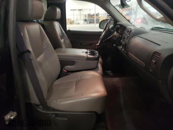 2011 Chevrolet Silverado 1500 LT with VIN 1GCNKSE09BZ292265, listed as a Copart auction lot 45767865 with 150,994 mi miles and Salvage Title. Bid and sale history available at DreamBid. Image 7.