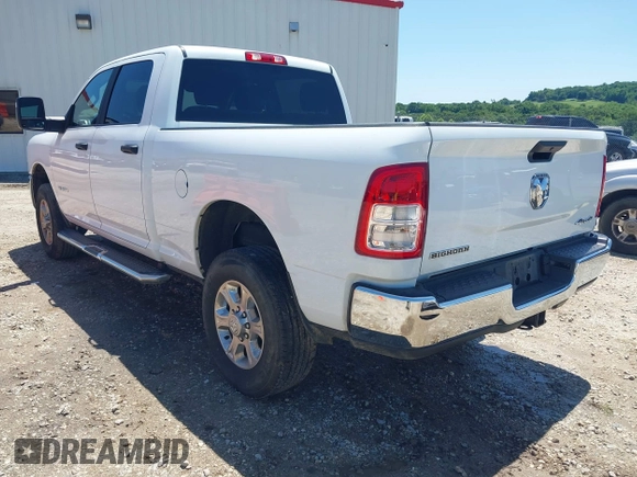 2024 Ram 2500 Big Horn with VIN 3C6UR5DJ6RG249894, listed as a IAAI auction lot 42497716 with 23,372 mi miles and . Bid and sale history available at DreamBid. Image 3.