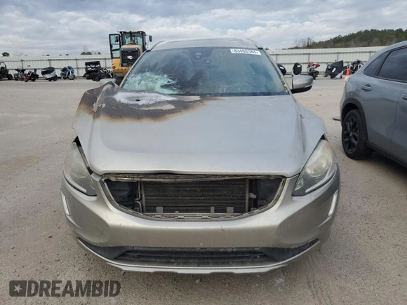 2016 Volvo XC60 T6 Drive-E z VIN YV449MDK8G2832756, wystawiony jako Copart lot #83408584 z przebiegiem Nie podano mil oraz Szkoda całkowita • Salvage title. Historia ofert i sprzedaży dostępna na DreamBid. Obrazek 5.