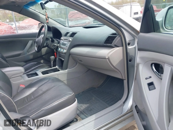 2007 Toyota Camry CE with VIN 4T1BE46K47U528827, listed as a IAAI auction lot 42123907 with 257,248 mi miles. Bid and sale history available at carsss.com. Image 5.