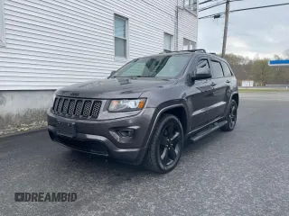 2015 Jeep Grand Cherokee Laredo with VIN 1C4RJFAGXFC233877, listed as a Copart auction lot 54858775 with 231,505 mi miles and Clean Title. Bid and sale history available at carsss.com. Image 2.