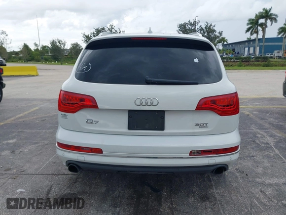 2014 Audi Q7 Premium Plus with VIN WA1LGAFE2ED018513, listed as a IAAI auction lot 42815204 with 121,094 mi miles and . Bid and sale history available at DreamBid. Image 15.