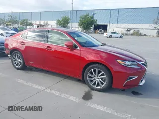 2016 Lexus ES 300h with VIN JTHBW1GG1G2127191, listed as a IAAI auction lot 41895321 with 146,999 mi miles and . Bid and sale history available at DreamBid. Image 1.