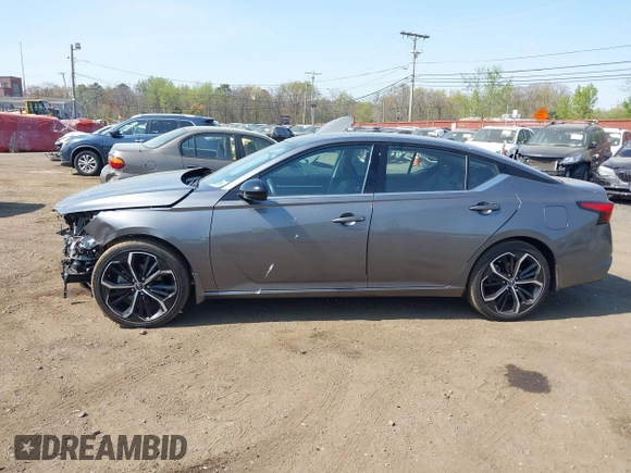 2024 Nissan Altima SR with VIN 1N4BL4CV4RN301228, listed as a IAAI auction lot 42117412 with 5,982 mi miles and . Bid and sale history available at DreamBid. Image 14.