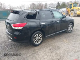 2013 Nissan Pathfinder SV with VIN 5N1AR2MM5DC646315, listed as a IAAI auction lot 41866616 with 150,978 mi miles. Bid and sale history available at carsss.com. Image 4.