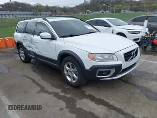 2010 Volvo XC70 3.2L z VIN YV4982BZ3A1091314, wystawiony jako IAAI lot #41902727 z przebiegiem 149 397 mil mil oraz . Historia ofert i sprzedaży dostępna na DreamBid. Obrazek 1.
