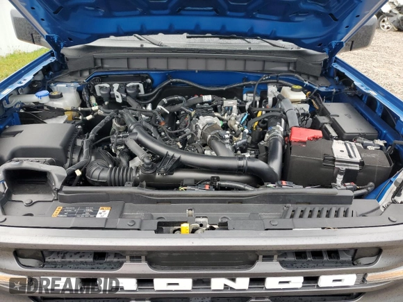 2022 Ford Bronco with VIN 1FMDE5CP6NLA87946, listed as a Copart auction lot 72008544 with 28,405 mi miles and Salvage Title. Bid and sale history available at DreamBid. Image 12.