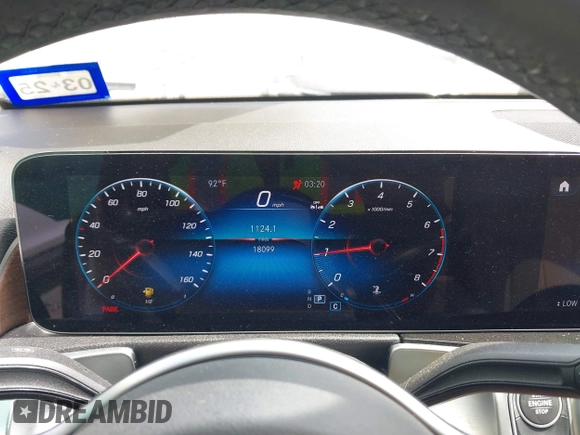 2023 Mercedes-Benz GLB 250 z VIN W1N4M4GB4PW298282, wystawiony jako IAAI lot #42038985 z przebiegiem 18 099 mil mil oraz . Historia ofert i sprzedaży dostępna na DreamBid. Obrazek 7.