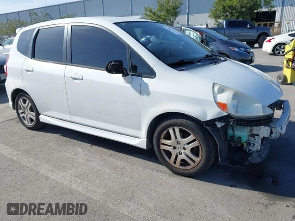 2007 Honda Fit Sport with VIN JHMGD38627S063997, listed as a IAAI auction lot 41847770 with 227,170 mi miles. Bid and sale history available at carsss.com. Image 1.