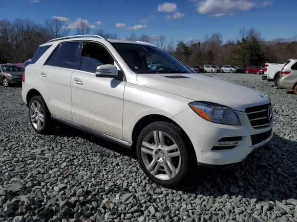 2014 Mercedes-Benz M 350 с VIN 4JGDA5JB8EA411011, выставлен на аукционе Copart как лот 46603175 с пробегом 96 133 миль миль и Списание • Salvage title. История ставок и продаж доступна на DreamBid. Изображение 4.